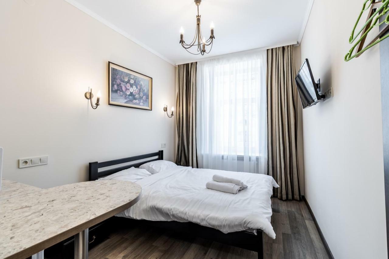 Opera House Apartment 2 Lviv Kültér fotó